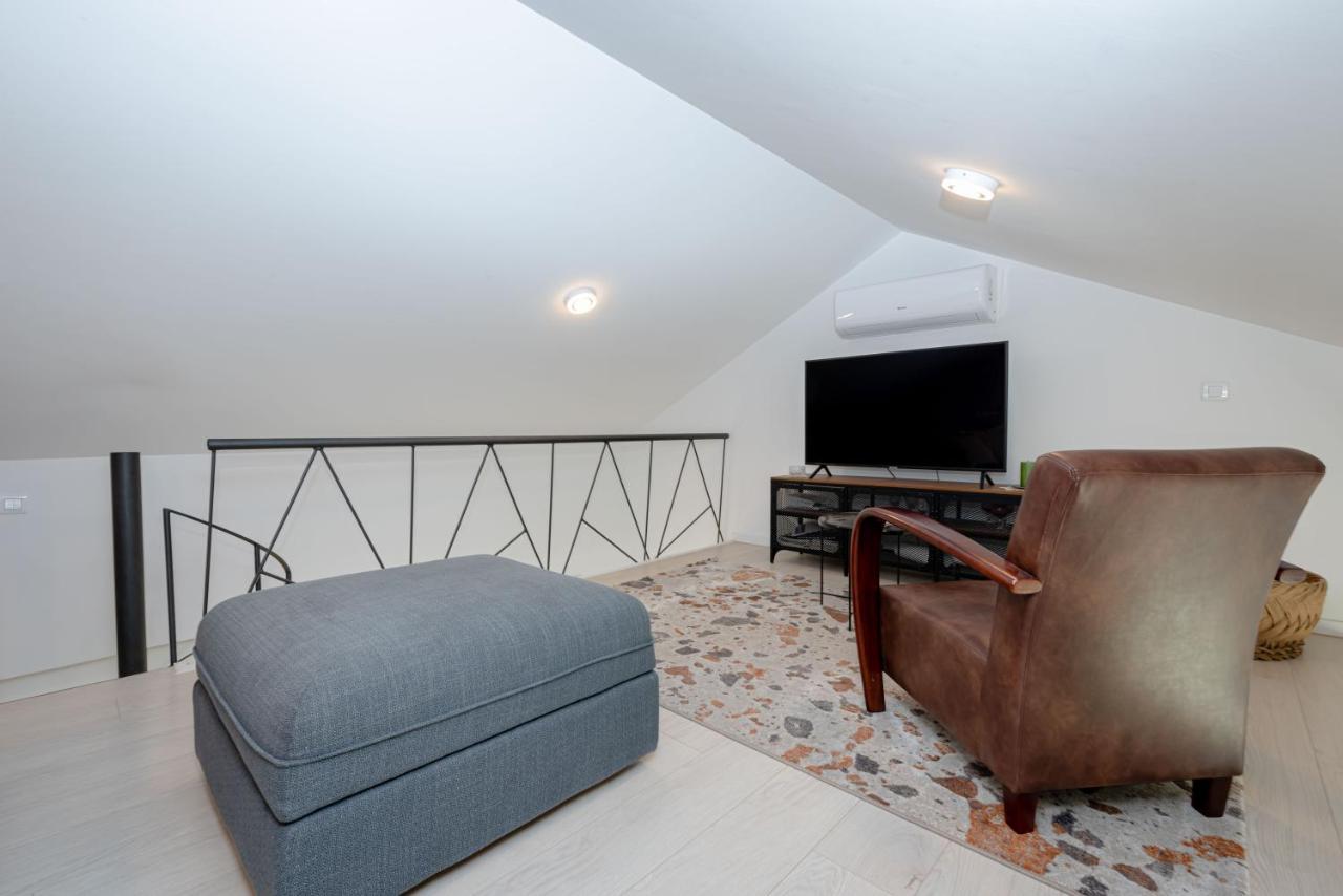 Apartment "Dida" With Free Private Parking Solin Exteriér fotografie