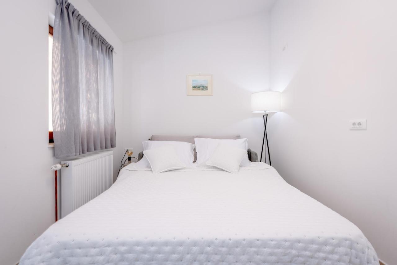 Apartment "Dida" With Free Private Parking Solin Exteriér fotografie